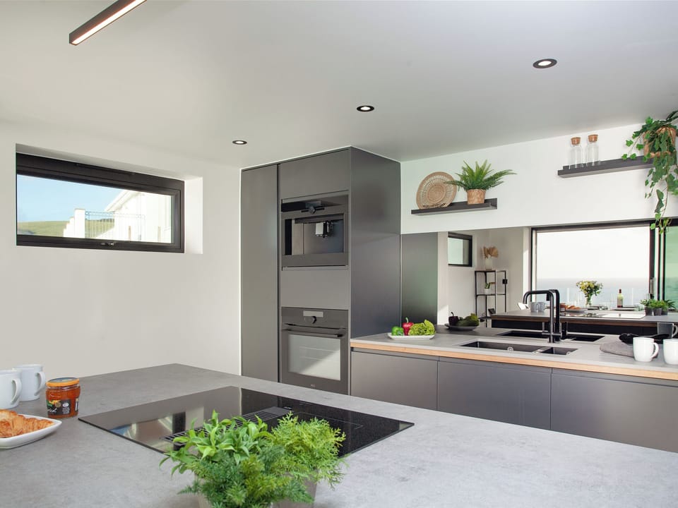 Kitchen area | Dehra Dun, Torpoint