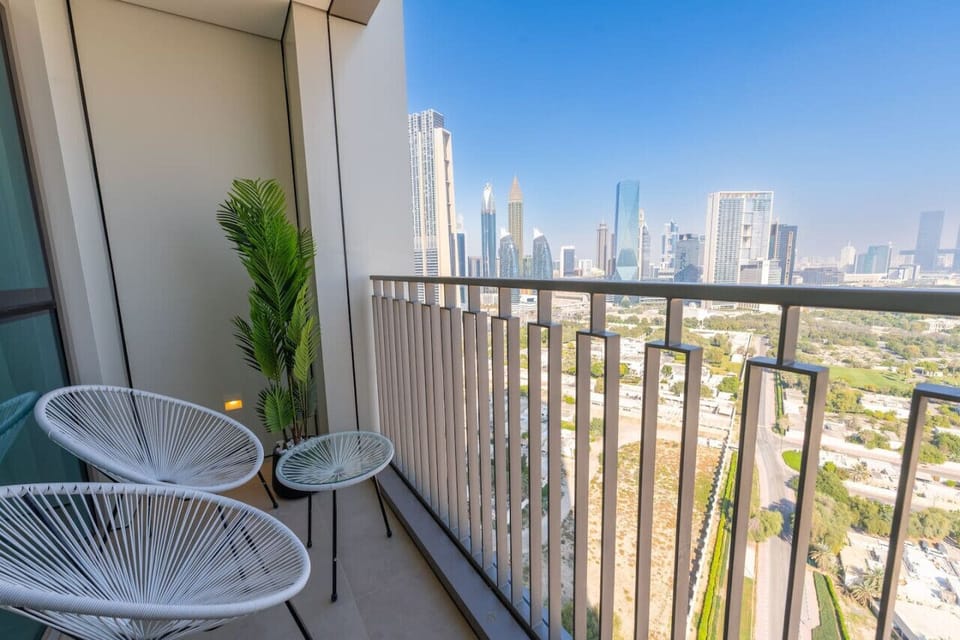hellobnb-dubai-downtownviews