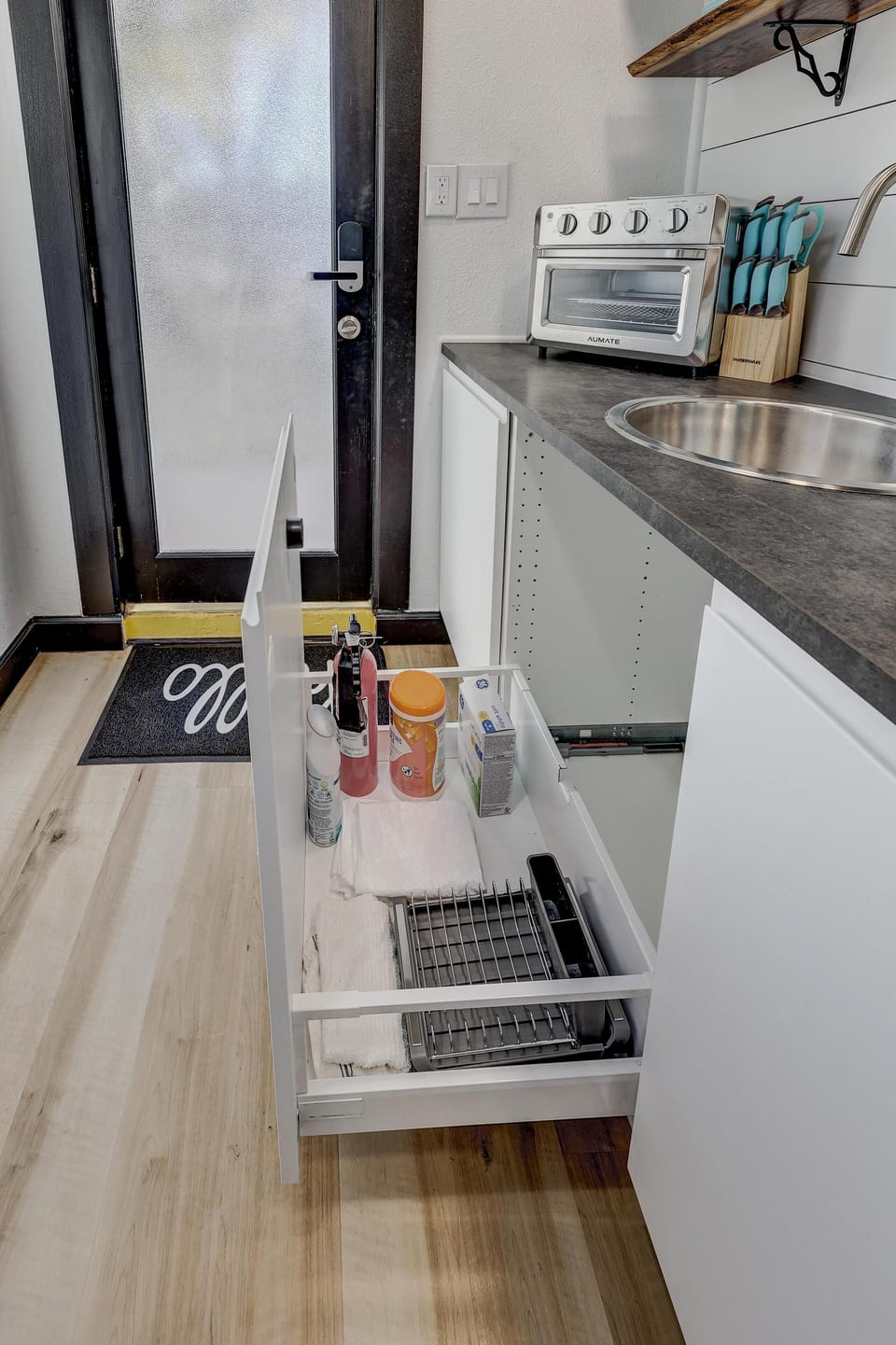 Stay neat and tidy with the supplies you need