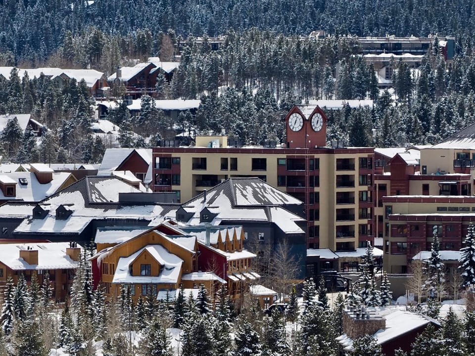 Aerial view of Beaver Run nestled in the mountains.