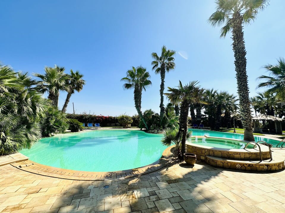 Garden, Outdoor, Pool, Summer