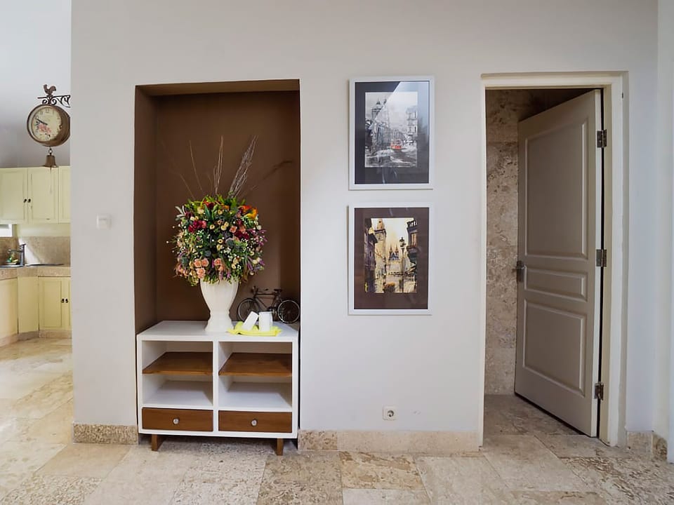 Interior details