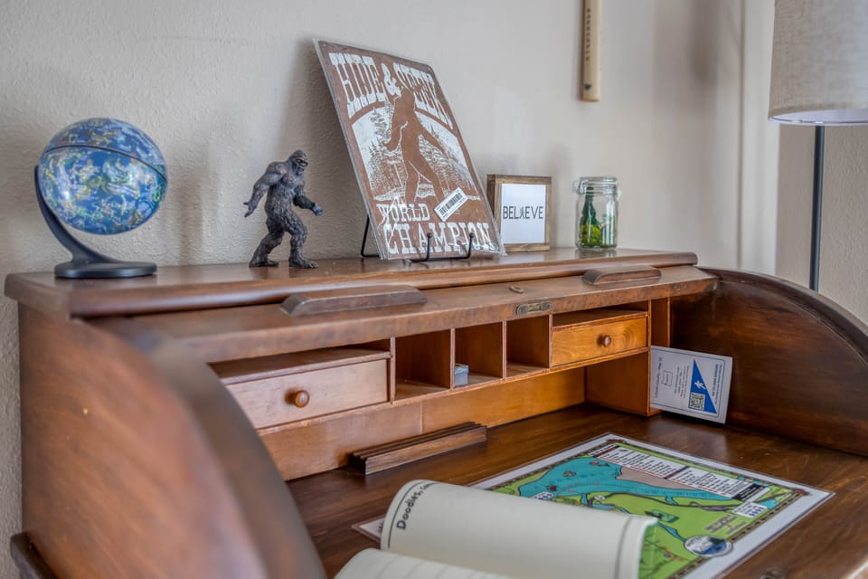 Desk
