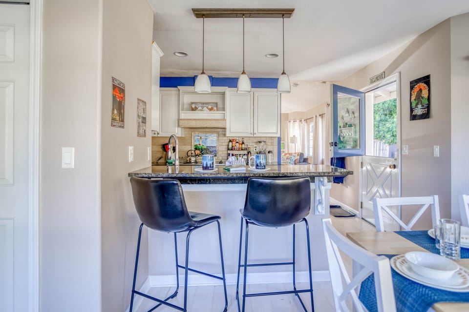 Breakfast Bar