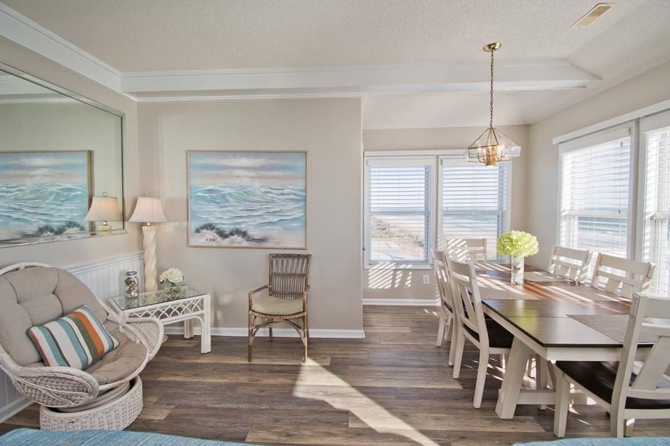 Living / Dining