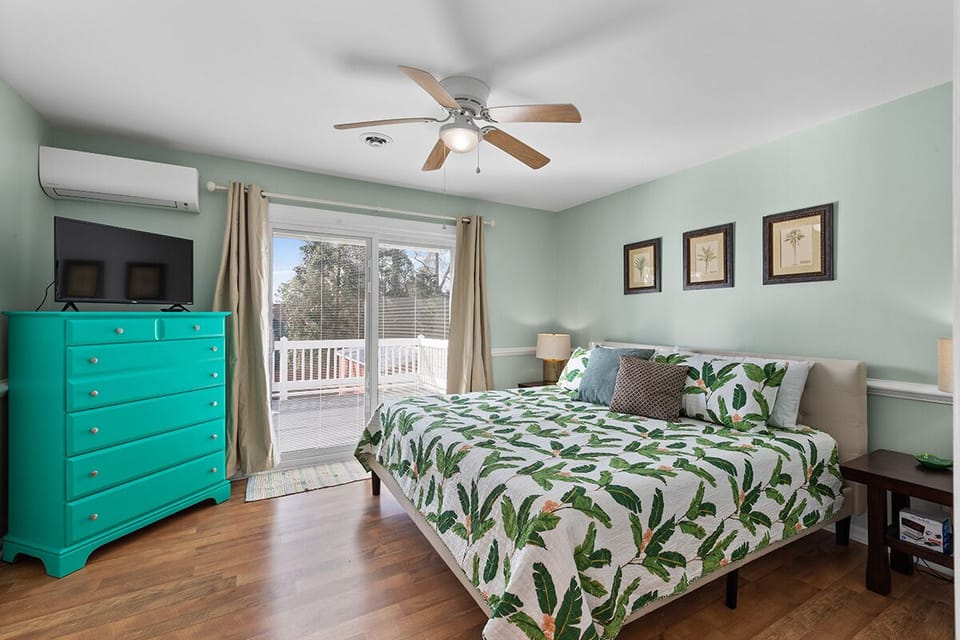Second bedroom, king bed (upstairs) with private balcony