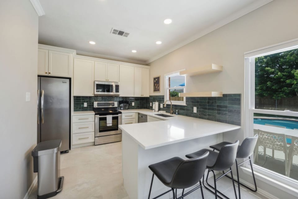 Modern Kitchen