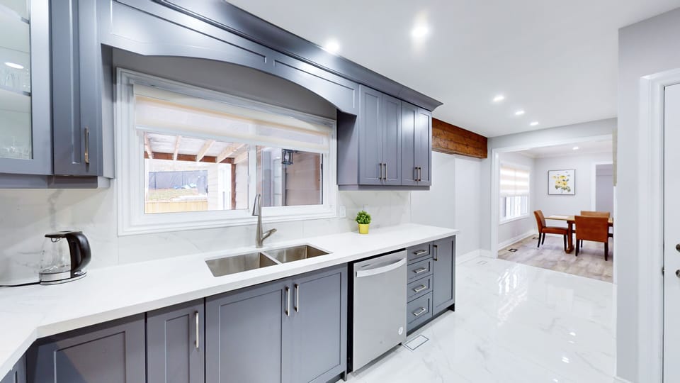 Fully equipped kitchen