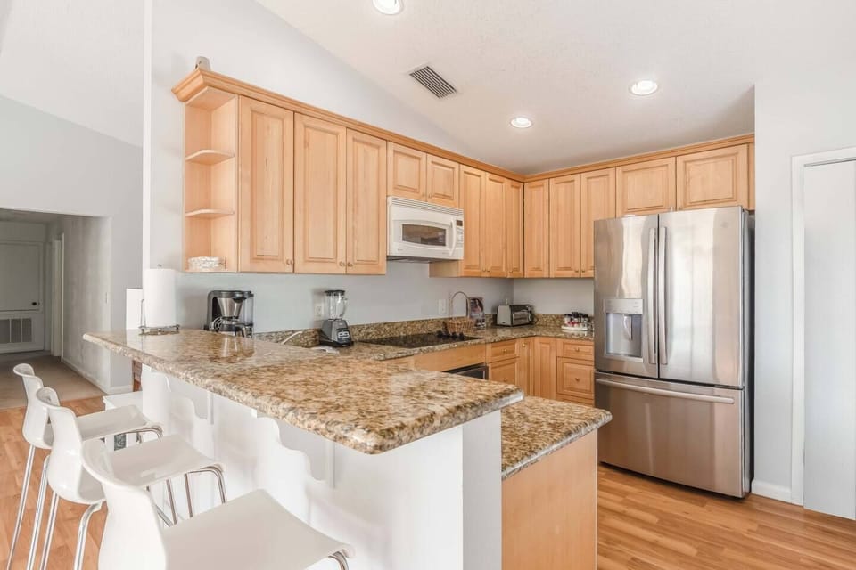 Fully stocked kitchen.