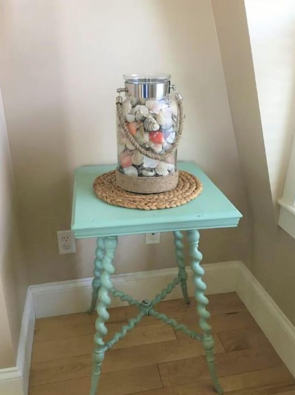 Fun, beachy decor throughout!