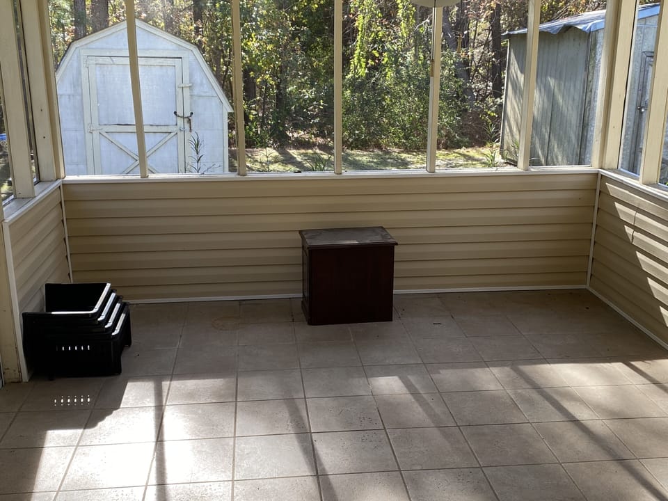 Screened in Back Porch