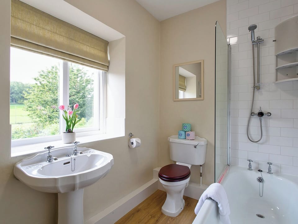 Bathroom | Gargrave Cottage - Broughton Hall Estate, Broughton, near Skipton