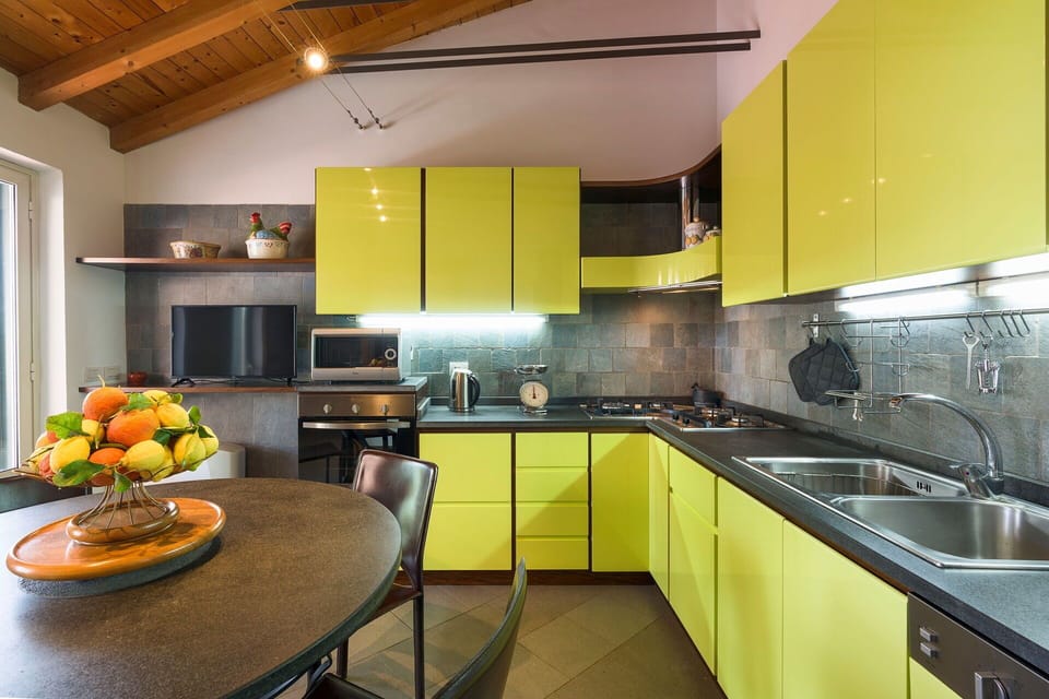 Autumn, Kitchen, Spring, Summer