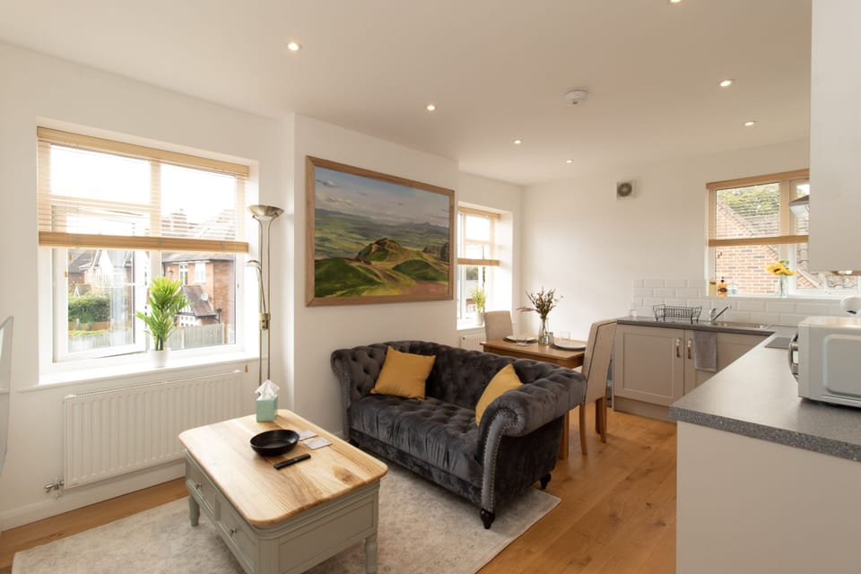 Ercall - Executive and Bright