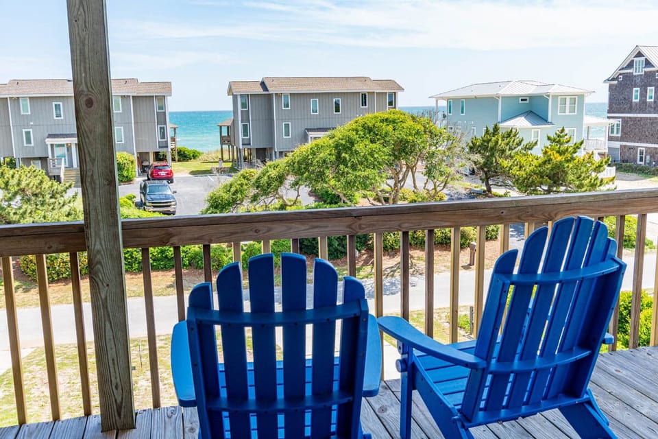 2nd Floor Deck