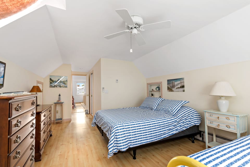 Spacious room with dressers for storage 