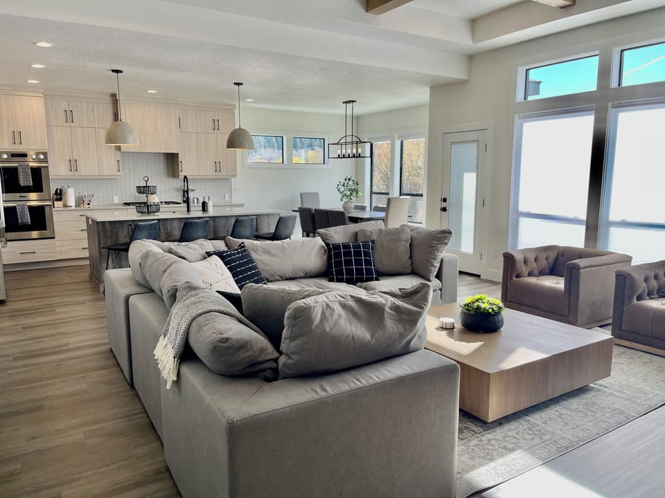 Open Concept Kitchen and Living Room