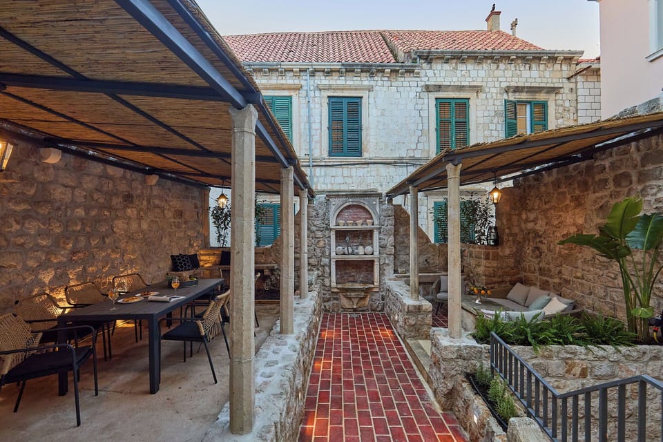 Front terrace