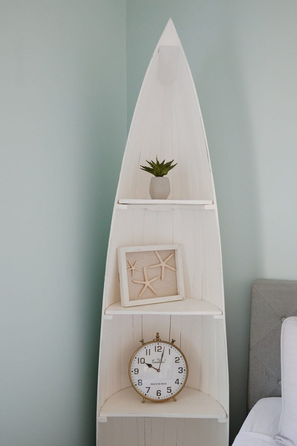 A charming third bedroom designed for comfort with fresh linens and a relaxing atmosphere. Perfect for a restful night's sleep during your Surf City getaway.