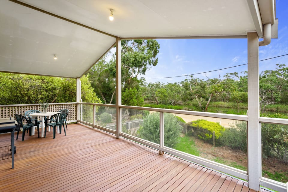 The deck with nice view