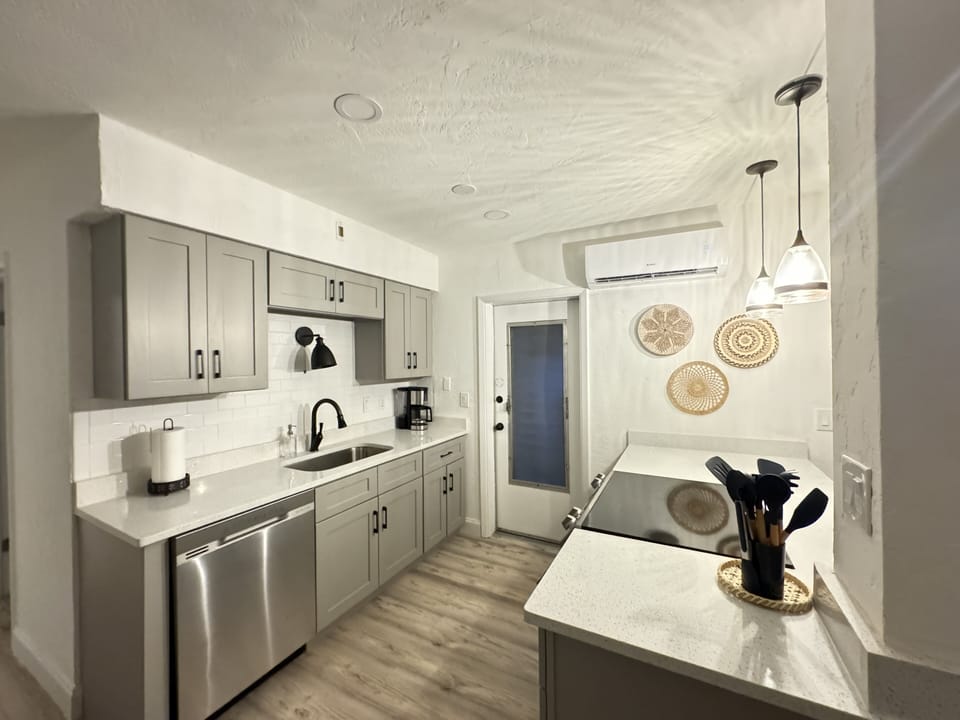 Fully renovated kitchen
