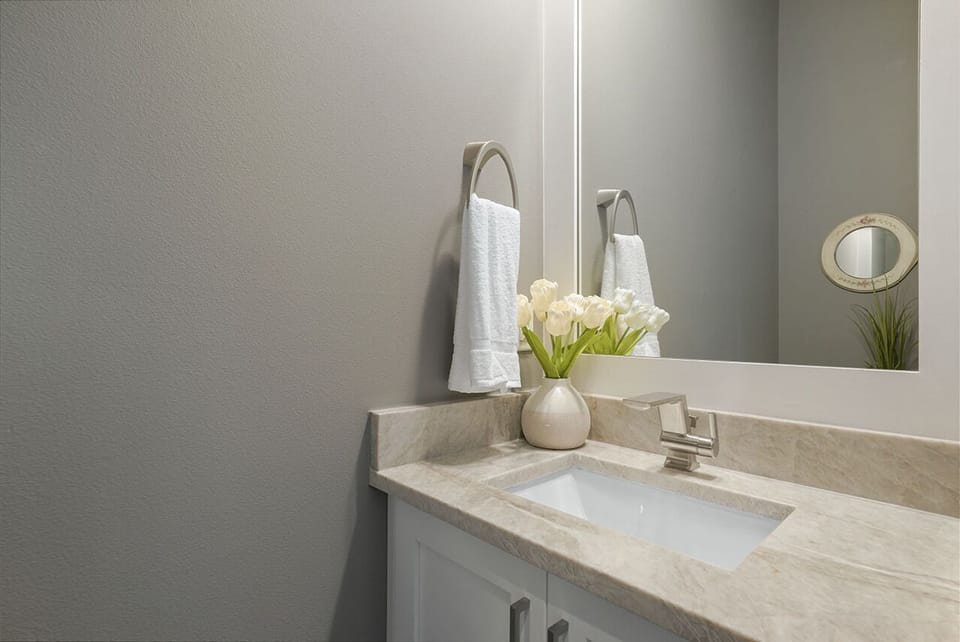 The Road to the Triple Crown - Dune Allen Beach - Bathroom