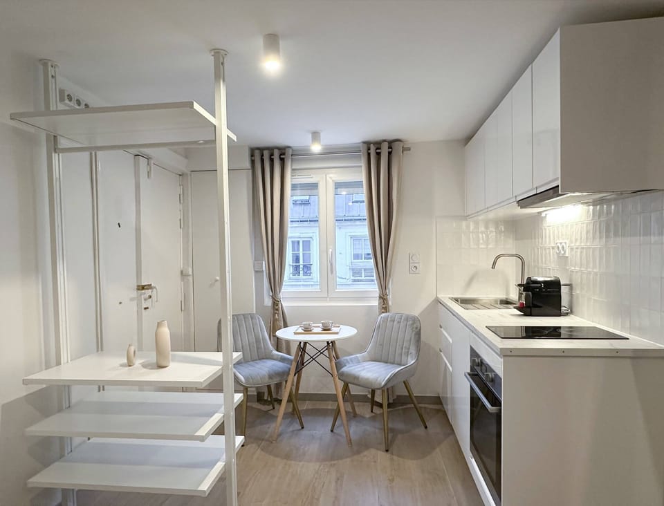A cosy studio to relax in after a beautiful day in Paris