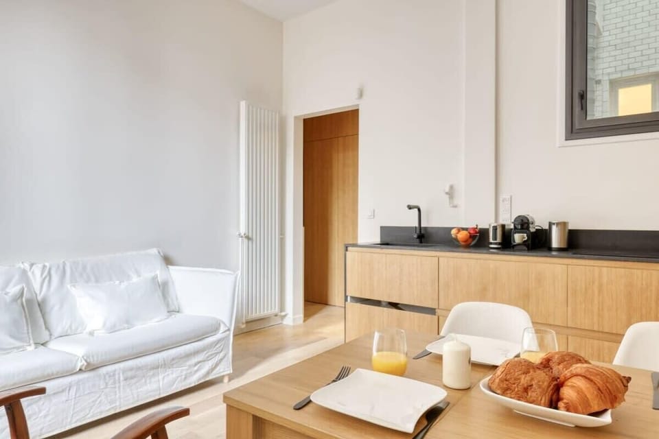 Kitchen - Living room