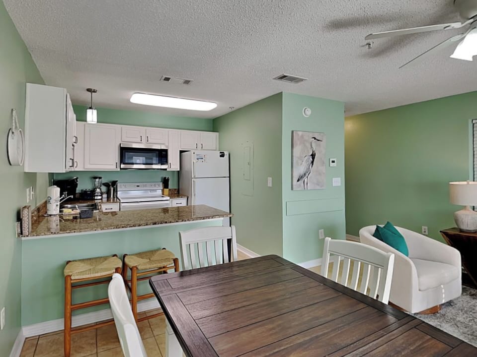 Dining Area and Kitchen with Breakfast Bar