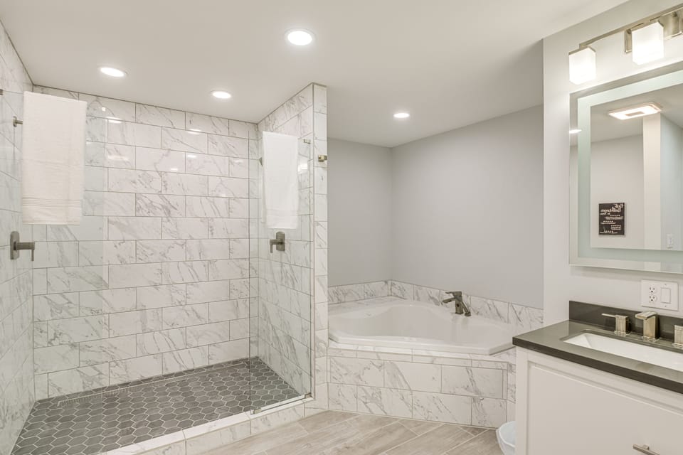 En-Suite Bathroom | Complimentary Toiletries | 2nd Floor