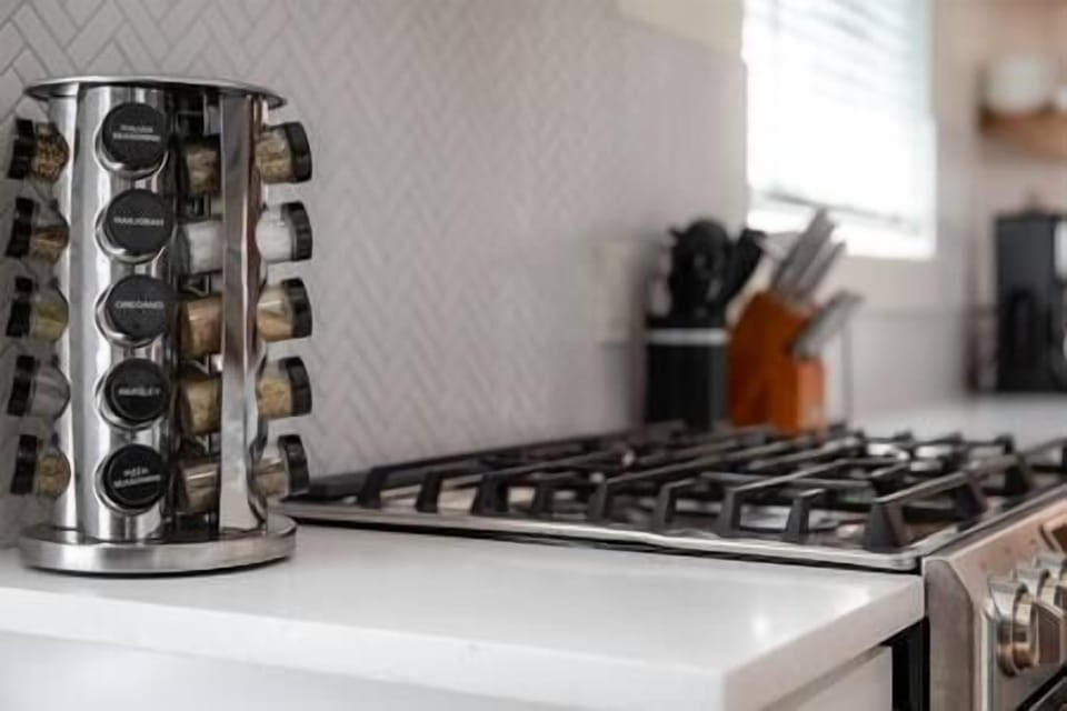 Kitchen comes complete w/ all your cooking needs - appliances, utensils & spices!