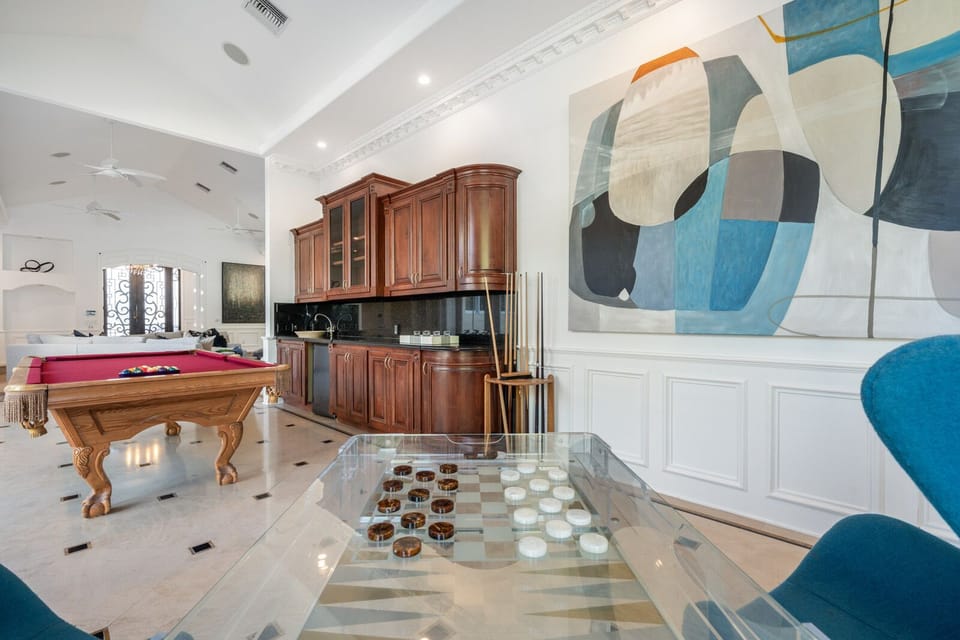 Game room