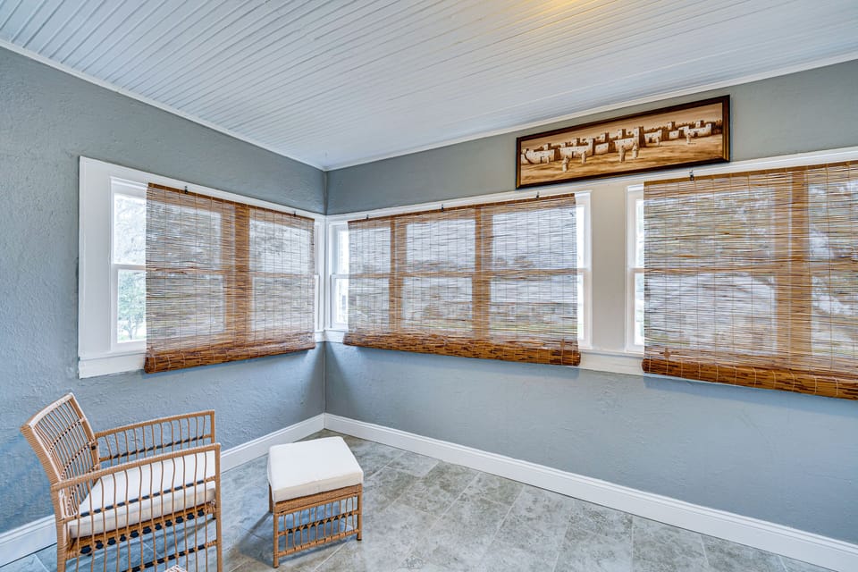 En-Suite Sunroom | 2nd Floor