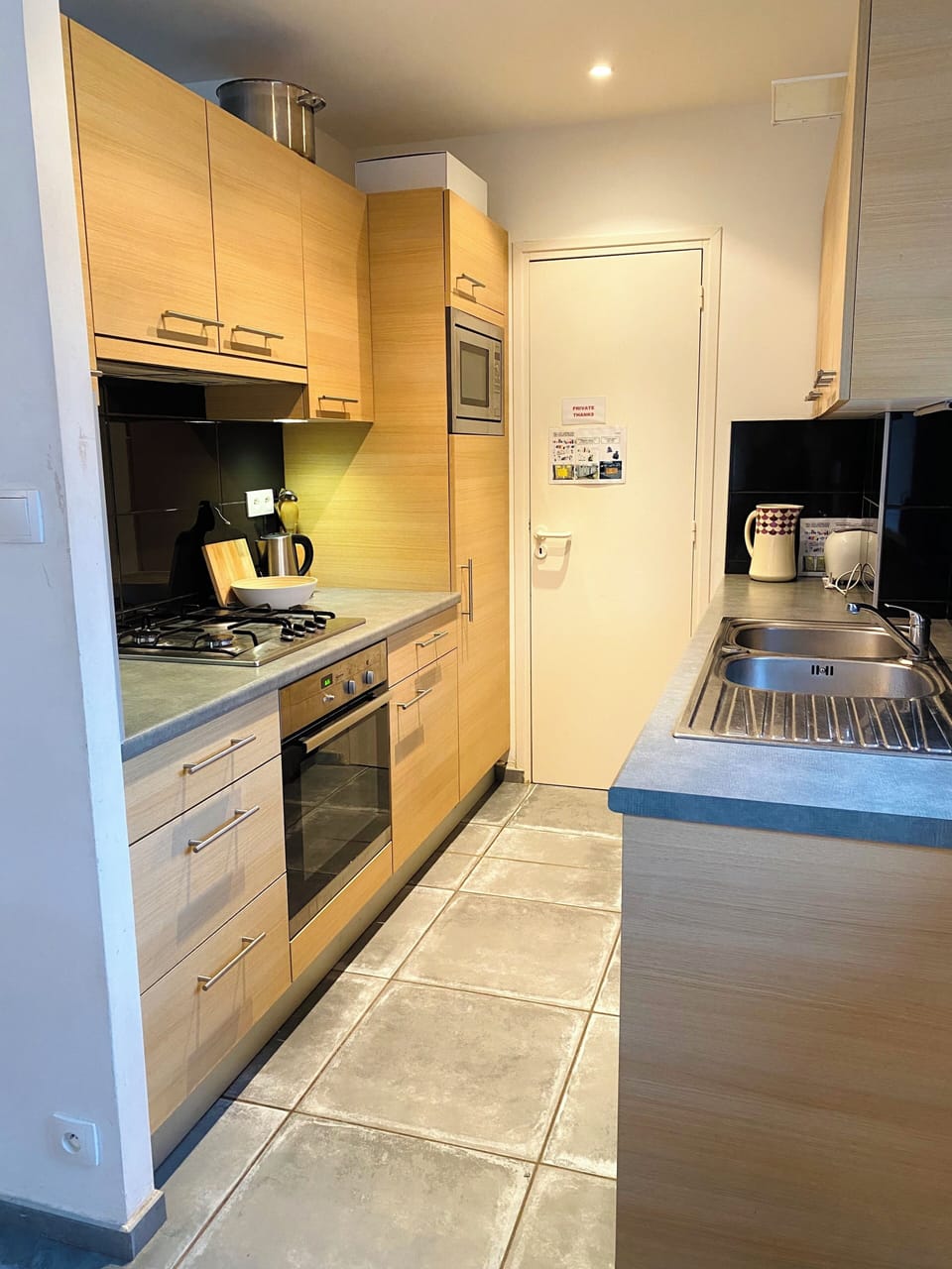 Private kitchen