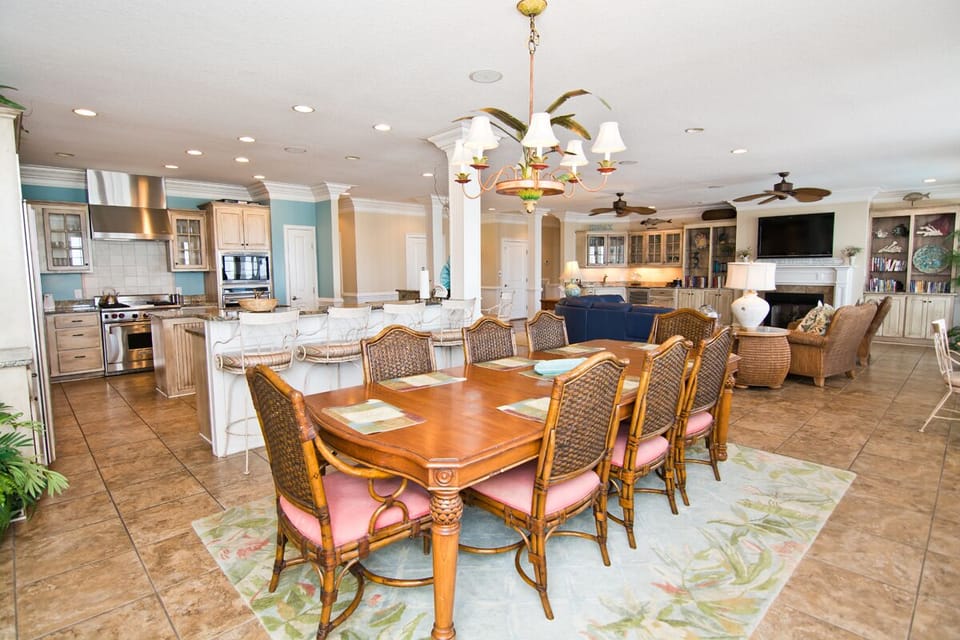 Spacious Living Area
