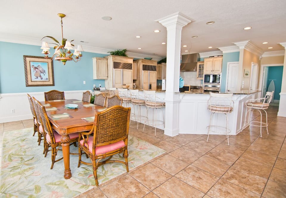 Level One Dining / Kitchen