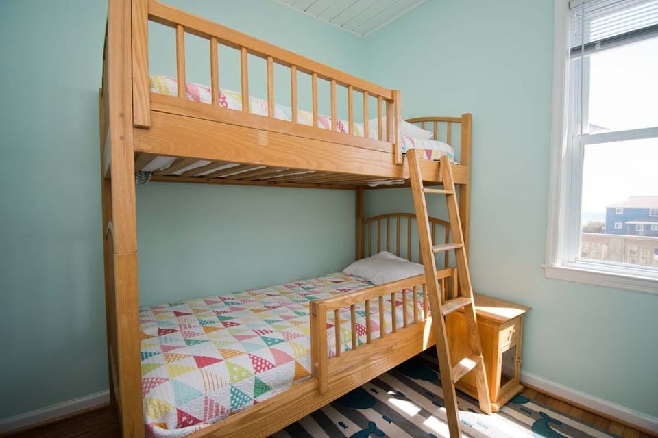 Bunk's Room