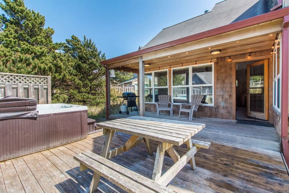Back deck with hot tub