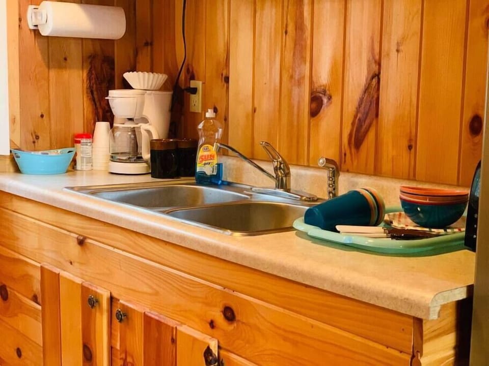 41c23293-6295-4d8f-b15a-3eb9de1852b9