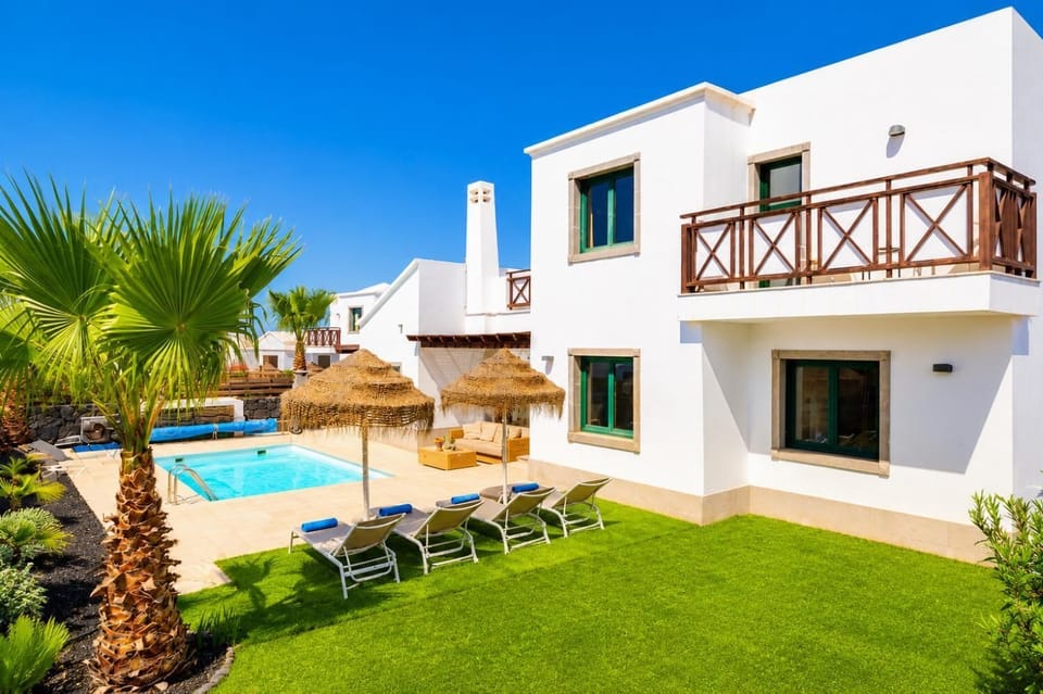 Beautiful villa with private pool and terrace