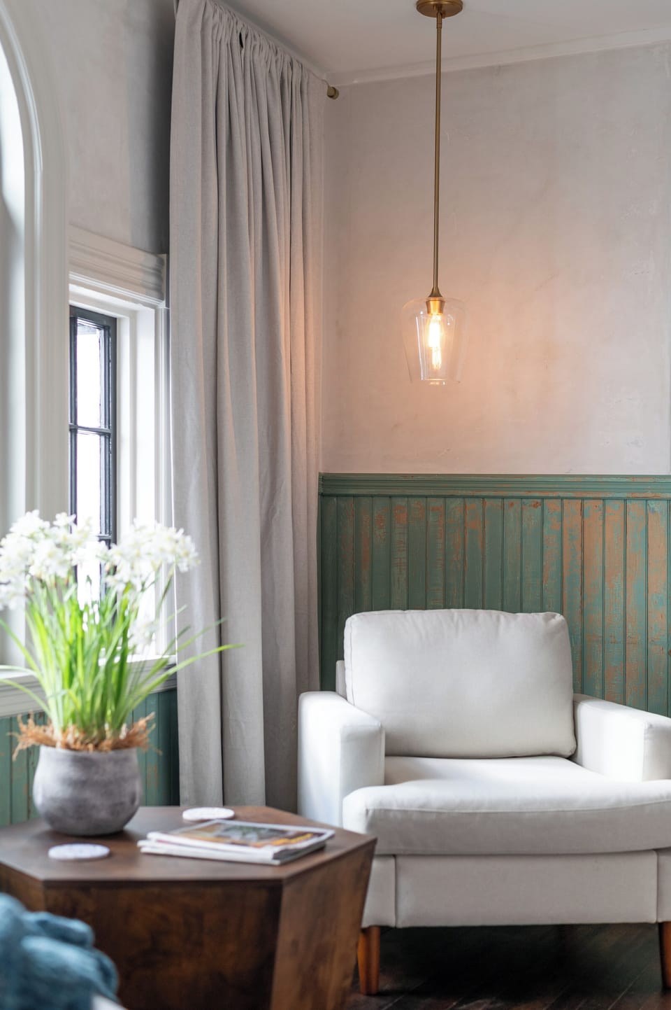 7e211538-5cea-4902-8a17-6d56bc328530