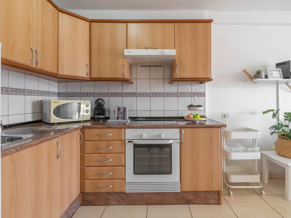 A fully equipped kitchen.