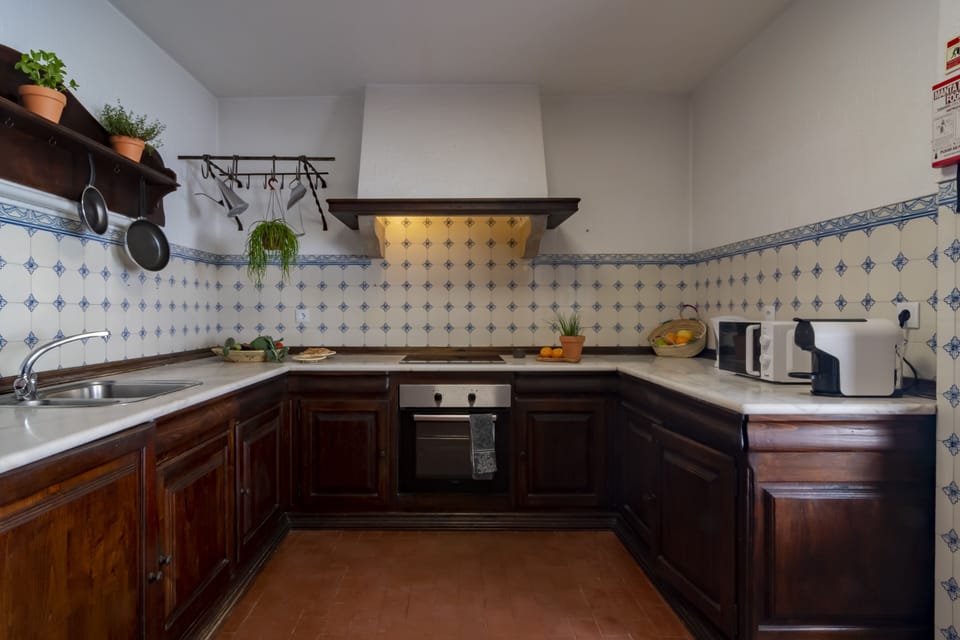 Kitchen (2)
