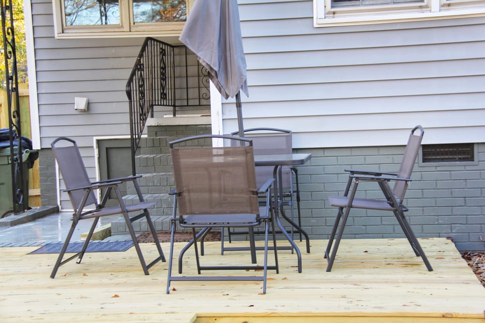 Patio Dinning