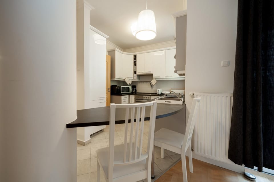 Four bedroom apartment (210) 4