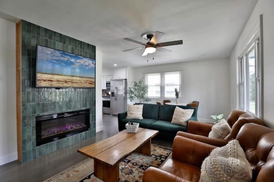 Living room looking from main toward kitchen. 