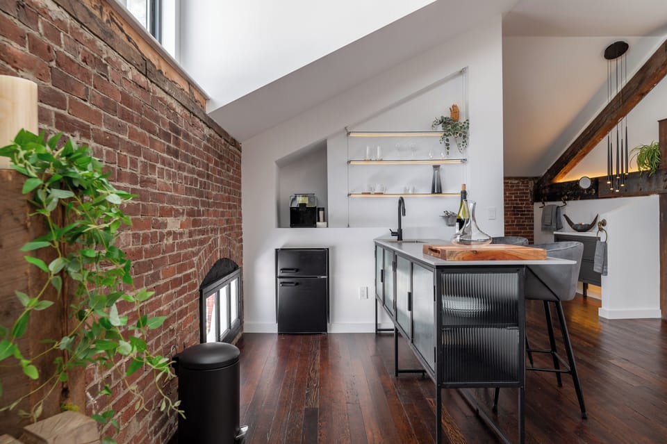 886a07d7-054a-4823-8ed1-620251b06010