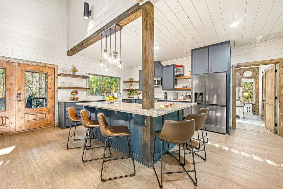 Additional counter seating for family meals, game nights, and entertainment