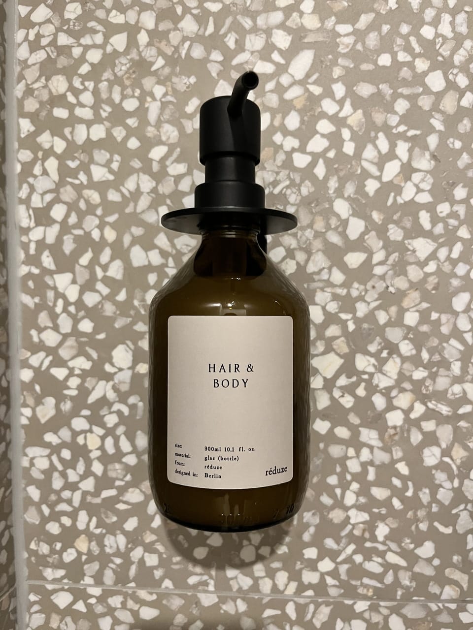 Bathroom amenities