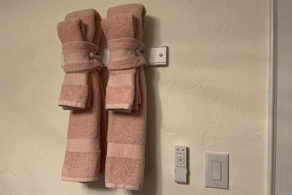 West room towel rack light/ceiling fan remote